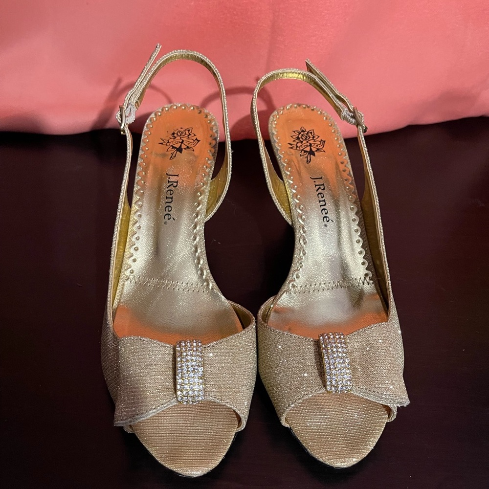 J. Reneé Gold Glitter slingback low heel